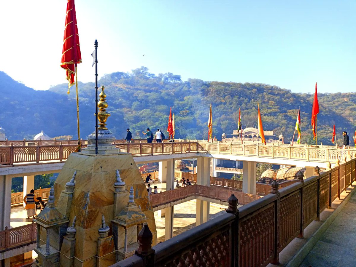 sa_rcasm's tweet photo. @VertigoWarrior Khole Hanuman ji mandir , jaipur https://t.co/KyM9fV7Tli