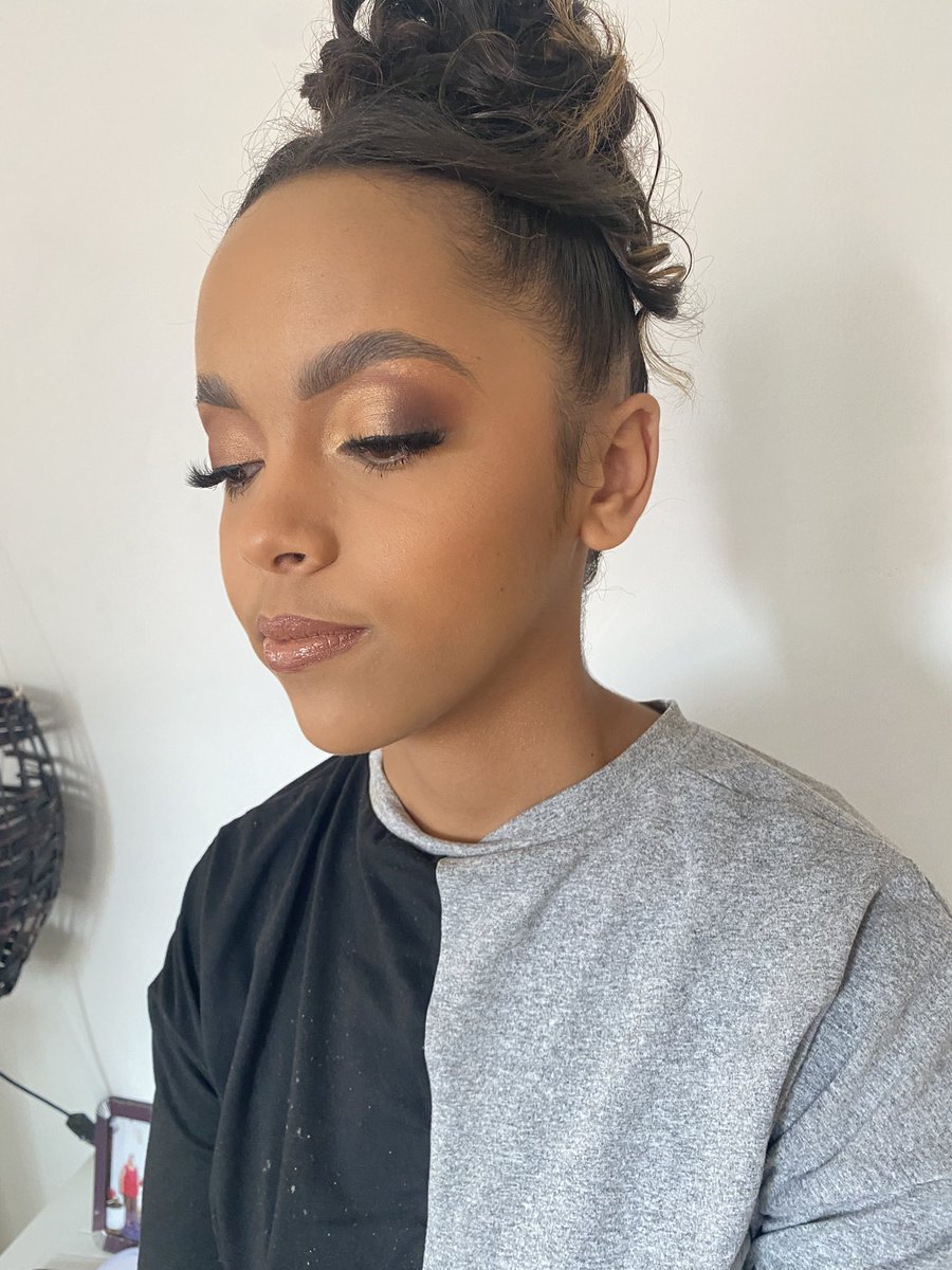 camywalks's tweet photo. KZN Makeup Artist -R380 excl call out 
Please RT my work 🙏🏽
#GirlTalkZA https://t.co/cBrRFh8Tzc