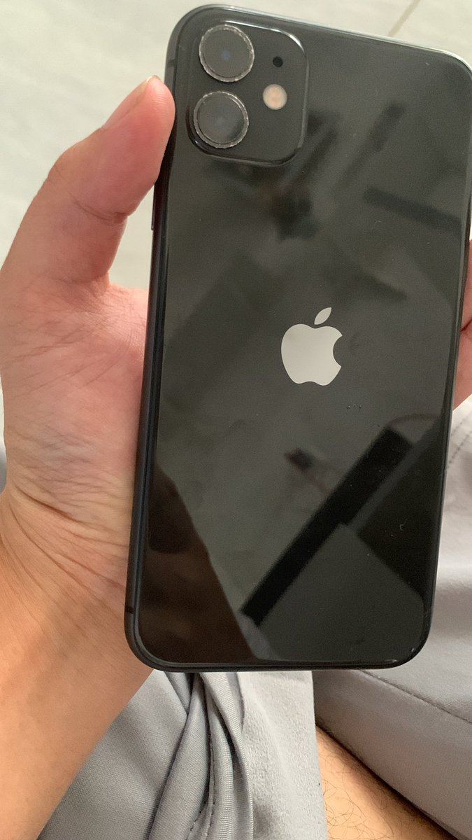 shaliaswin's tweet image. # JUAL IPHONE 11 128 GB #
IMEI TIDAK TERDAFTAR

Purple &amp;amp; Black

Kelengkapan 
-Dus
-Adaptor
-Kitab2

Buka harga Rp 5,999,000
Ambil 2 lebih murah Rp 11,000,000

COD Daerah Sepatan Tangerang

Nego no afgan makasih

#iPhone #iphone11 #WTs #TANGERANG