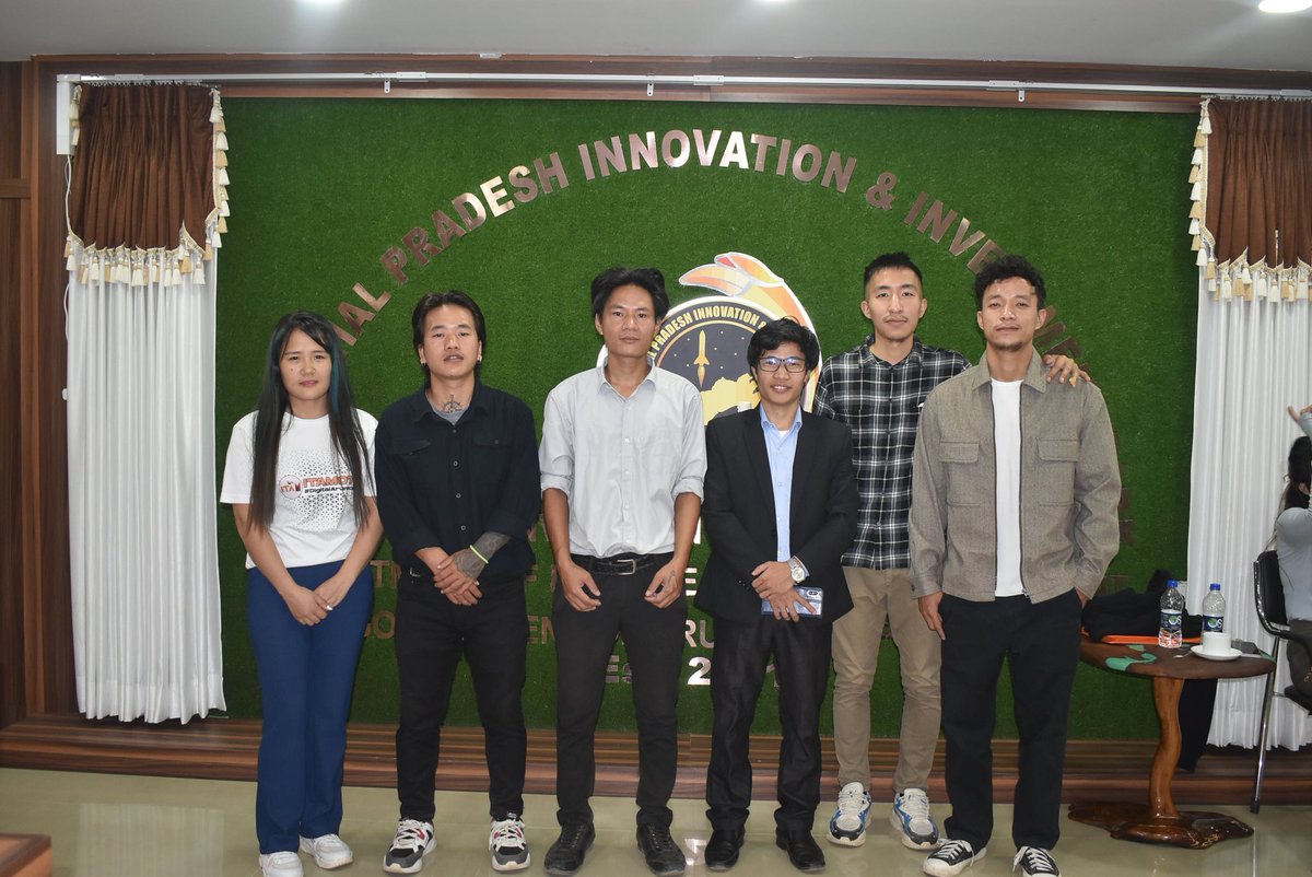 Linkam_Markia's tweet photo. Team @ItaMotoTravel took participate in today's entrepreneurship challenge on pitching round organized by @MyGovArunachal at Arunachal Pradesh innovation &amp; investment park, itanagar
#itamoto #arunachalstartup
@PemaKhanduBJP @ChownaMeinBJP @TakiTage @prashantias2001 https://t.co/Fz1wgS7Vjb