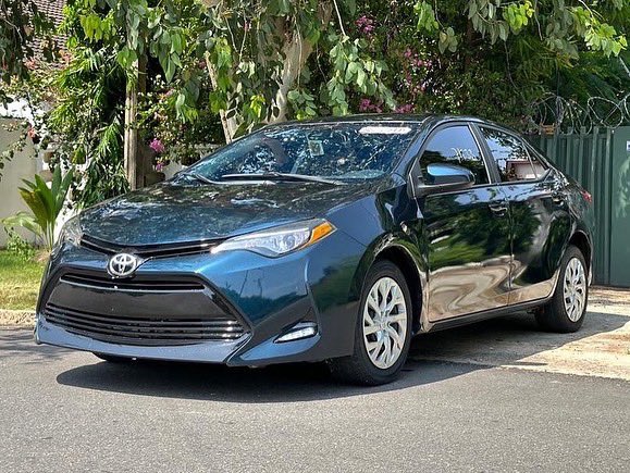 BrahKhay_'s tweet photo. 2018 Toyota Corolla LE
1.8l engine
70k miles
Key start
Touchscreen infotainment system
Rear view camera
Eco / Sport drive
Fog lamps
Price - GH₵145,000 pƐ 😀
#BrahKhay_ #YourCarPlug https://t.co/WH243r7T25
