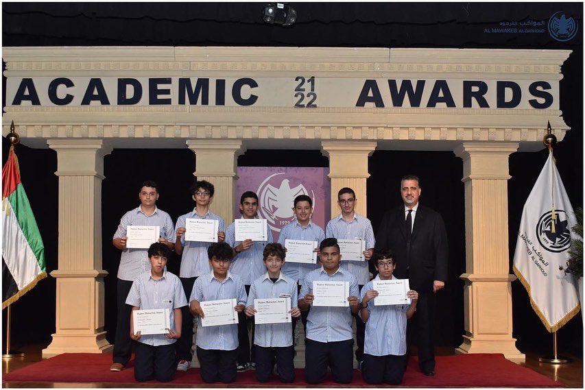 Mawakeb_Garhoud's tweet photo. Thriving academically in a time of global uncertainty: that was the overriding theme in this year's Academic Awards. So, keep on inspiring us - your enthusiasm & drive are truly something to behold!
#acaedmicawards #academicstars #honoringourstudents #celebratingourstudents https://t.co/P3gSsgcnVX