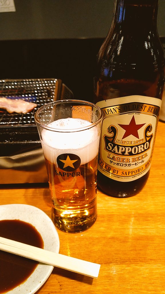 naniwa_tiger21's tweet photo. 八とり　京橋店
少し値上がりしたようですが、大瓶は据え置き価格で税込330円なのはありがたい。心残りがジューシーで美味しい。
・瓶ビール大瓶
　サッポロラガービール赤星
・盛り合わせ4種、心残り並 https://t.co/IwBhBKg4XK