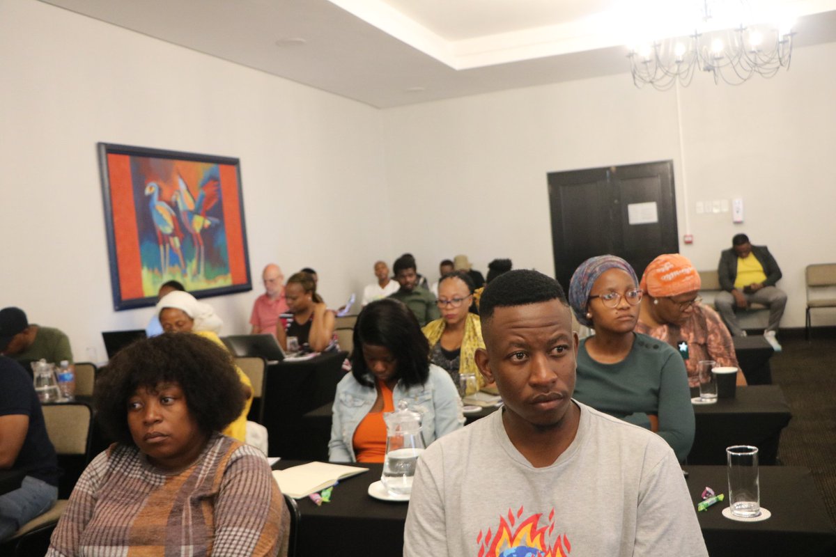 environmentza's tweet photo. DFFE’s Mrs Marlanie Moodley starts the session by demonstrating the Environmental Screening Tool. The tool allows a prominent intending to submit an application for environmental authorisation to screen their proposed site for any environmental sensitivity 
#ClimateActionNow https://t.co/uocCMtoR42