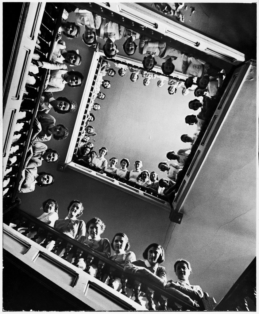 AestheticaMag's tweet photo. "It is more important to click with people than to click the shutter."

Life magazine photographer Alfred Eisenstaedt was born #OnThisDay in 1898. https://t.co/m6wGKQlQjA