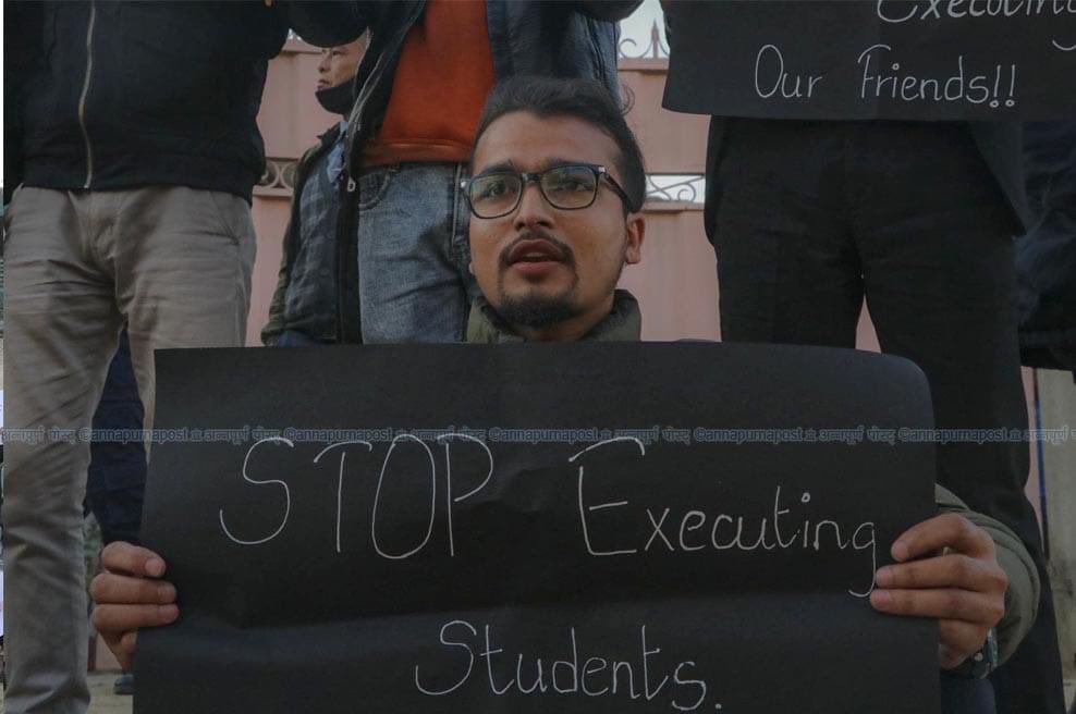 bloggernpl's tweet photo. On the 5th of December, students from the Nepal Student union protested in front of the Myanmar Embassy Nepal against the military decision in Myanmar.
#StopExecutingOurStudents
#StopExecutingOurFriends
#studentsforliberty
#FailedLaw
#prevaildemocracy https://t.co/ZyPCxGwdmj