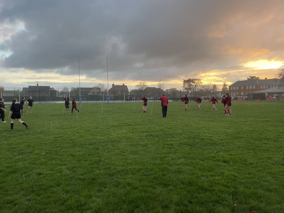 Neatherd Sport (@neatherdsport) on Twitter photo The U16 girls rugby team had a brilliant game vs <a href="/ThetfordAcadPE/">TTA PE Dept</a> 🏉 despite both teams being a little depleted the girls involved had a superb attitude and played some great rugby. Well done everyone 🏉👏🏽☔️🌅 The U16 girls rugby team had a brilliant game vs <a href="/ThetfordAcadPE/">TTA PE Dept</a> 🏉 despite both teams being a little depleted the girls involved had a superb attitude and played some great rugby. Well done everyone 🏉👏🏽☔️🌅