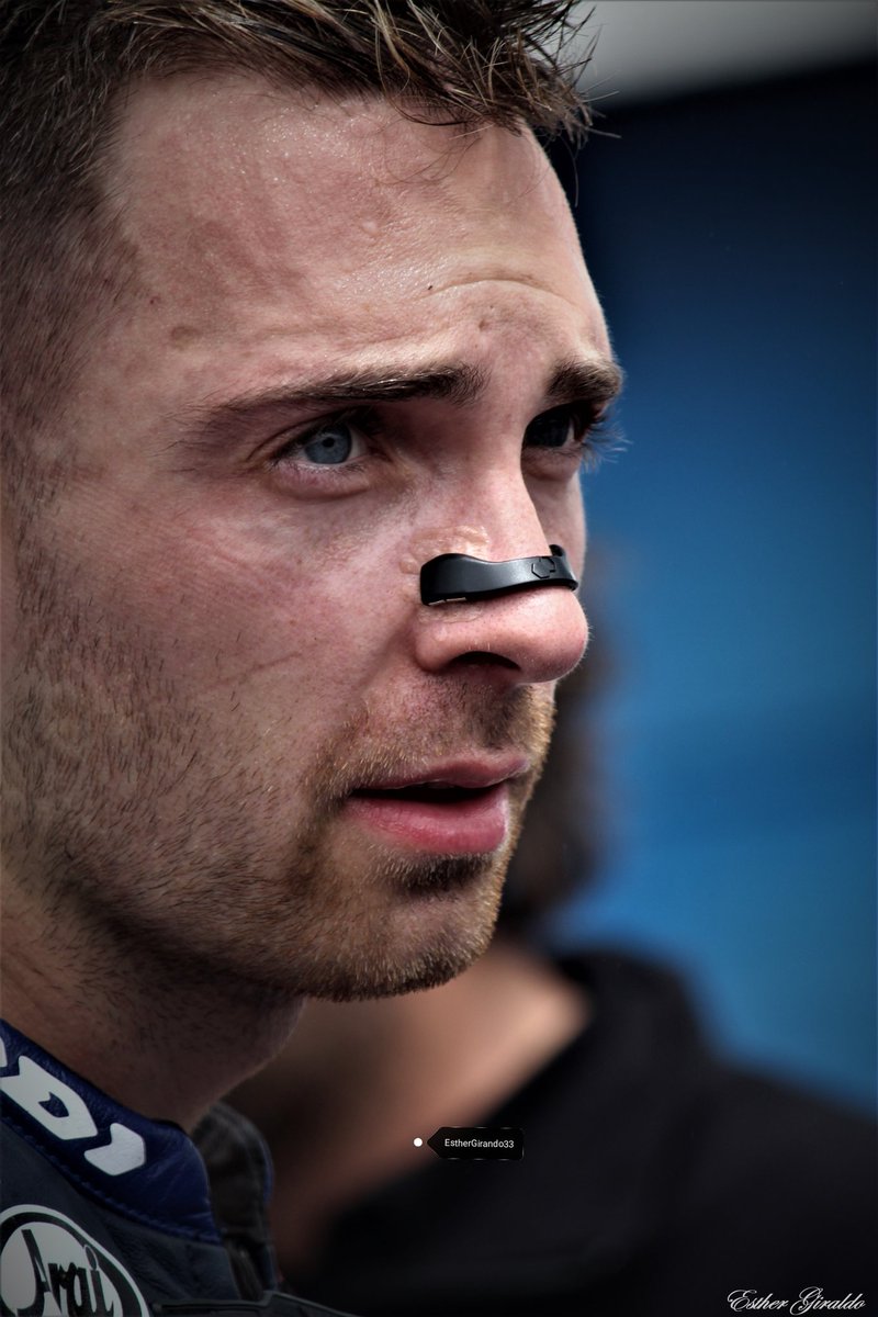 Esther Girando tweet media