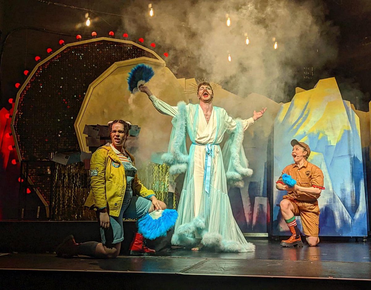 ❄ Very best wishes to the cast and creative team of The #SnowQueen, opening today! ❄

If you don't have tickets to <a href="/wrongsemble/">Wrongsemble</a>'s magical adventure yet - playing until Christmas Eve - you can book here: arconline.co.uk/whats-on/the-s…