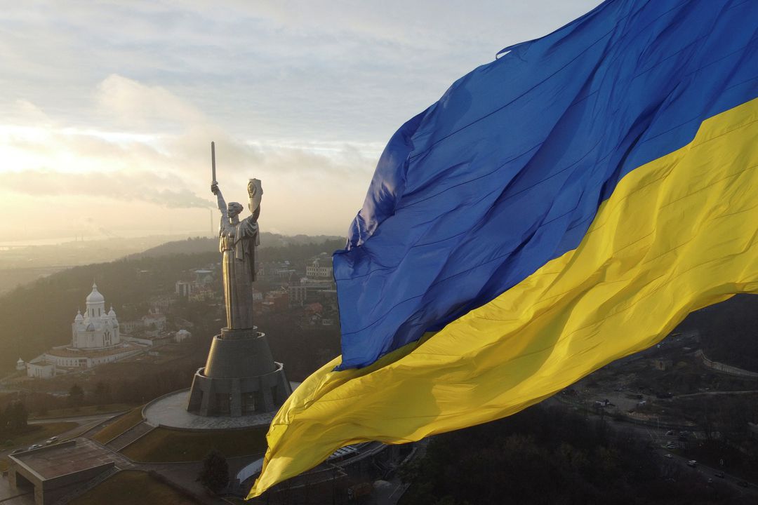 VraraUkraine's tweet photo. In these devastating catastrophic events, the @thevrara  is providing an 80% membership discount to all Ukrainian-based companies who wish to join the VRARA. To use the discount, enter “standwithukraine” into the “Notes”-https://t.co/5R6T44IBik
#vrara #standwithukraine #ukraine https://t.co/E3kFHhWutE