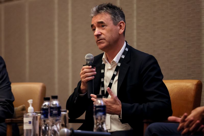 WFW_LLP's tweet photo. Last week, Dispute Resolution Partner Steve Burkill moderated the Managing International Disputes panel at GC Summit Thailand 2022, organised by @thelegal500 (Legalease).

Thanks to Legal 500 and to all the panellists!

#WFW #DisputeResolution #GCSummit #Legal500 #Thailand https://t.co/vsVcOuIbz5