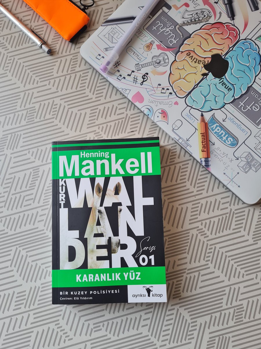 ozlemoztskny's tweet photo. Bu eşsiz İskandinav polisiye yazarı ile tanışmamıza vesile olduğun için var ol @ayriksikitap 🌸 https://t.co/lRHhjOHpGy
