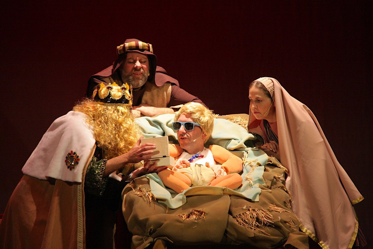 #Úbeda - La divertida historia de la Natividad según Manolo Morera y Carlos Mení
ubeda.ideal.es/ubeda/divertid…