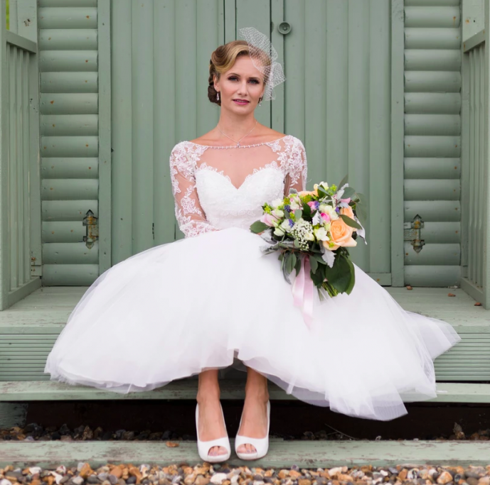 CutEdgeBrides's tweet photo. We have lots of tips for your wedding day over on our blog - from planning all the way to what to do with your wedding dress post-wedding.

Why not grab a cuppa and have a read...

https://t.co/f5uN3TMcEV https://t.co/hdoVqieKuZ
