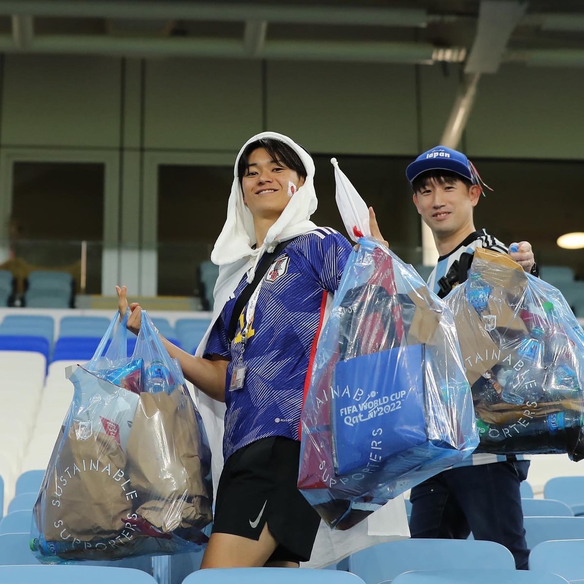 KamChera's tweet photo. They may have been knocked out of the World Cup but they have definitely won the hearts of the world with their respect and conduct. The rest of the world could learn a lot from the way Japan conducted themselves both on and off the pitch, the players, &amp; the fans. https://t.co/aVtZ5pKeOW