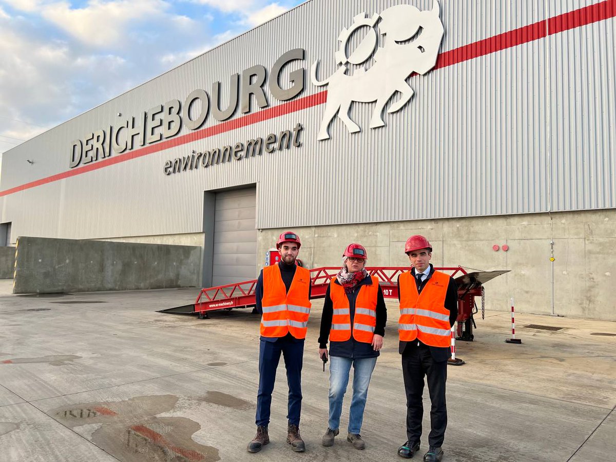 l_margueritte's tweet photo. J'ai visité hier le site de recyclage @derichebourg de Saint-Marcel, dans ma circonscription. 
Chaque jour, entre 80 et 100 tonnes de câbles électriques sont recyclées sur le site de Saint-Marcel. Merci à @NBourouffala, Christina Lievens, et aux salariés pour leur accueil. https://t.co/5ILshSGUZl
