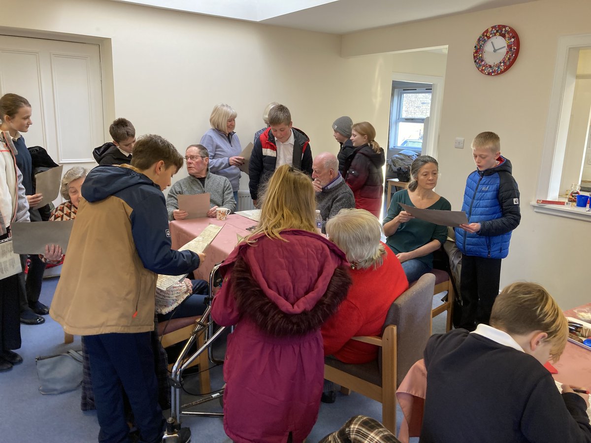 KillinPrimary's tweet photo. Sharing songs and stories at the Warm Space in Killin 😍📚 https://t.co/7I1b0N99rU