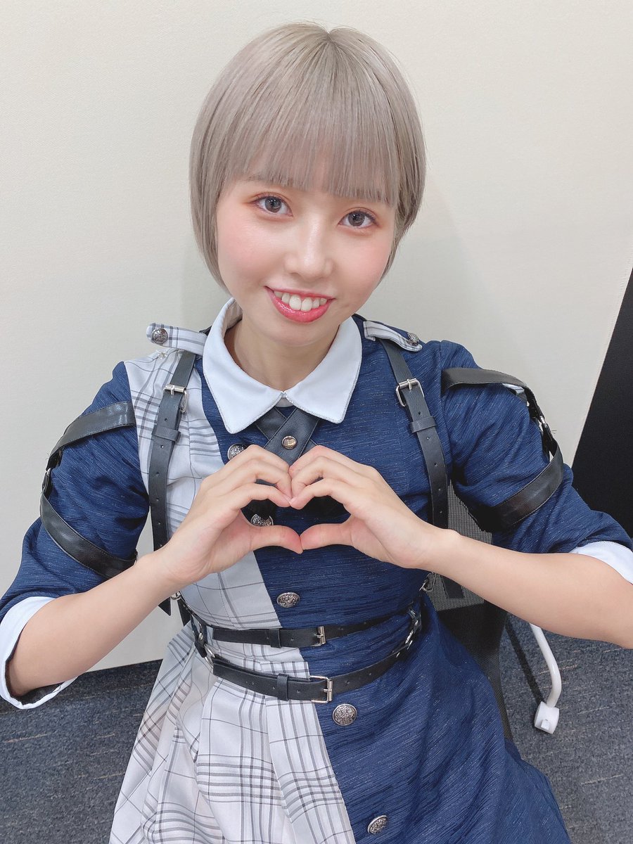 11nanase03's tweet photo. 立体的に見えるディスプレイで1日お話体験でした✨️✨️
貴重な経験させていただき楽しかったです🥳！！！

見てる人はハイタッチや握手もしてるような体験できるの👀！
最新技術すごい✨️

 #SonySTEF #しえる https://t.co/wGa4KR3PB7