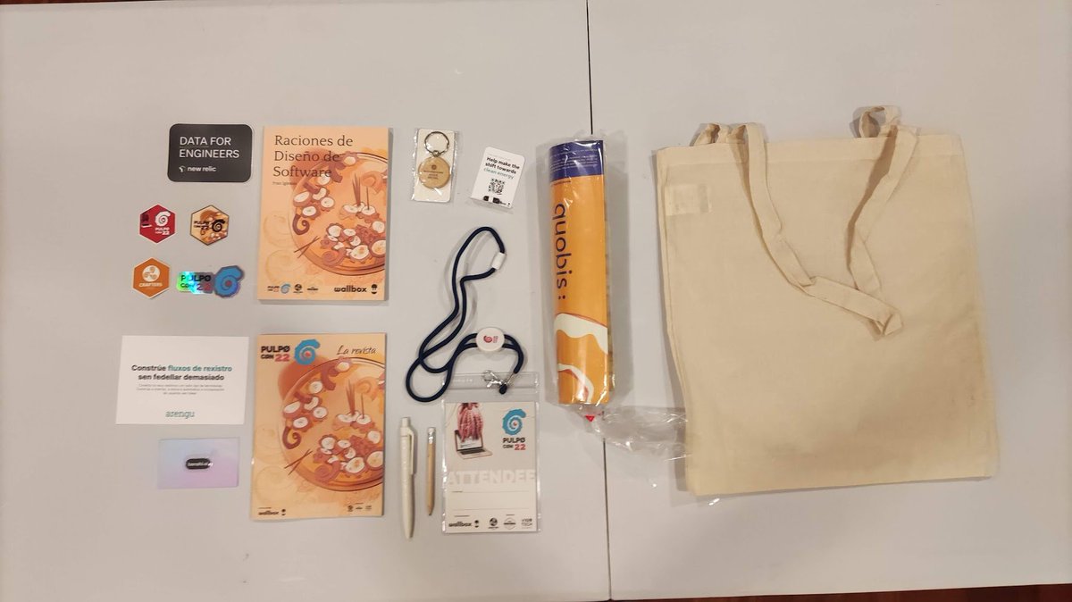 phpulpocon's tweet image. El día grande empezamos con el registro de atendees, entrega del welcome pack y un ratito para tomar un café, para ir calentando y estar bien preparados para lo que se venia....