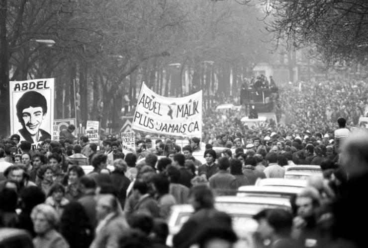 igadonia's tweet photo. À la mémoire de Malik Oussekine et Abdel Benyahia, tous les deux tués par la police dans la nuit du 5 au 6 décembre 1986. On n'oublie pas. 🕊 https://t.co/POFVBZKlOE
