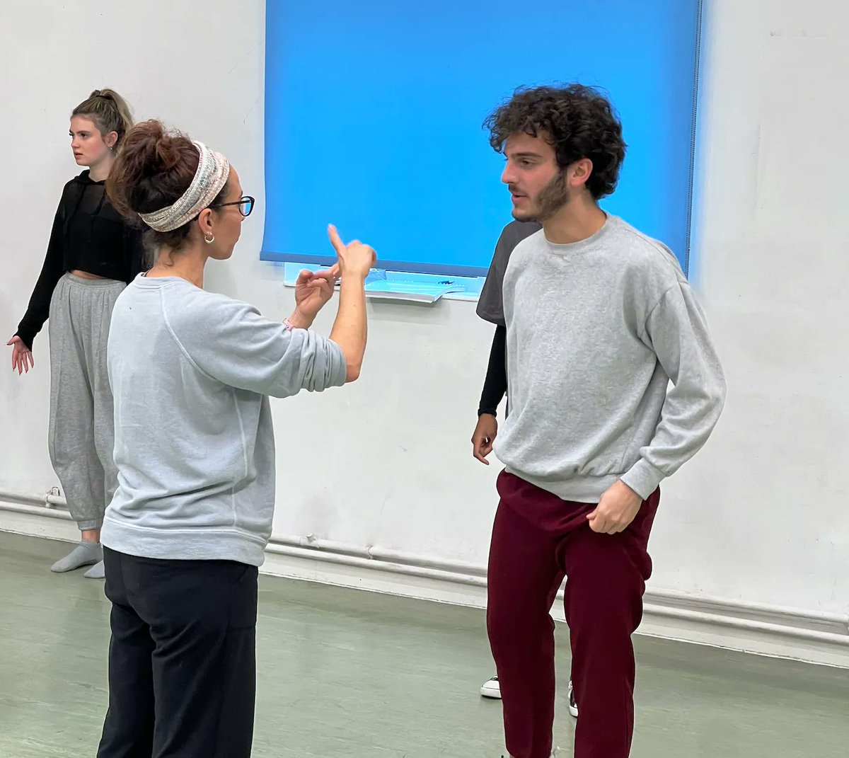 allinactors's tweet photo. Our students had a great time honing their audition skills with Angela Gasparetto.
For more about Angela's work, visit her page @Illume_Movement
#students
#acting
#training
#dramaschool
#actors
#audition
#allinactors
#southlondon
#drama
#theatre https://t.co/T0AcfpDVPh