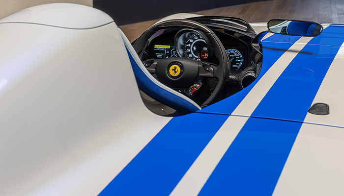 This Tailor Made #FerrariMonzaSP1 is flamboyant and futuristic.
The sophisticated contrast between the exterior paintwork in Bianco Onda Marina and the vibrant Blu Ferrari of the livery stripe emphasises the character of this vehicle.
#FerrariTailorMade #IconaFerrari #Ferrari