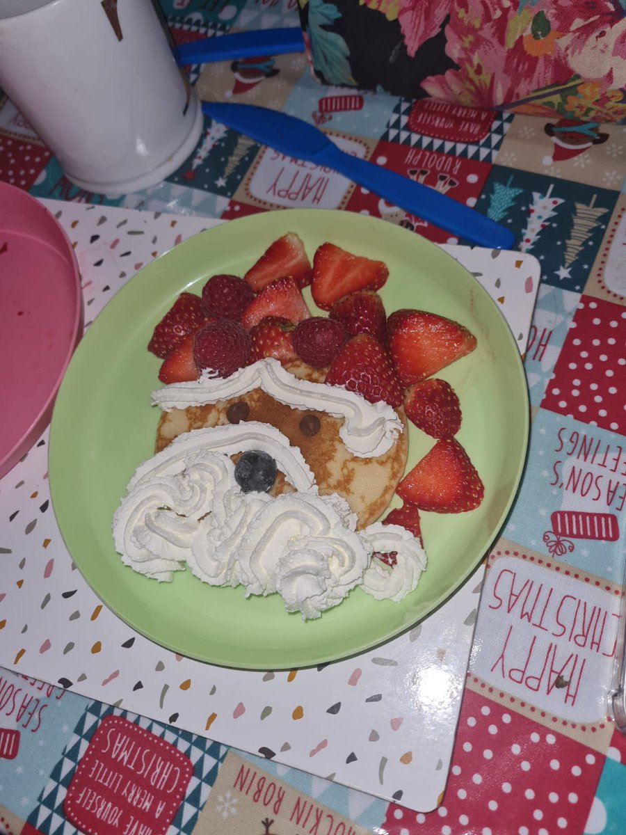 MsAndersonDHT's tweet photo. Nurture group having a fun time this morning creating Santa pancakes for breakfast 🎅🎄🎁🌲🧑‍🎄🥞 #delish #wherewasmyinvite #itsbeginningtolookalotlikexmas https://t.co/2F2cXmx5W9