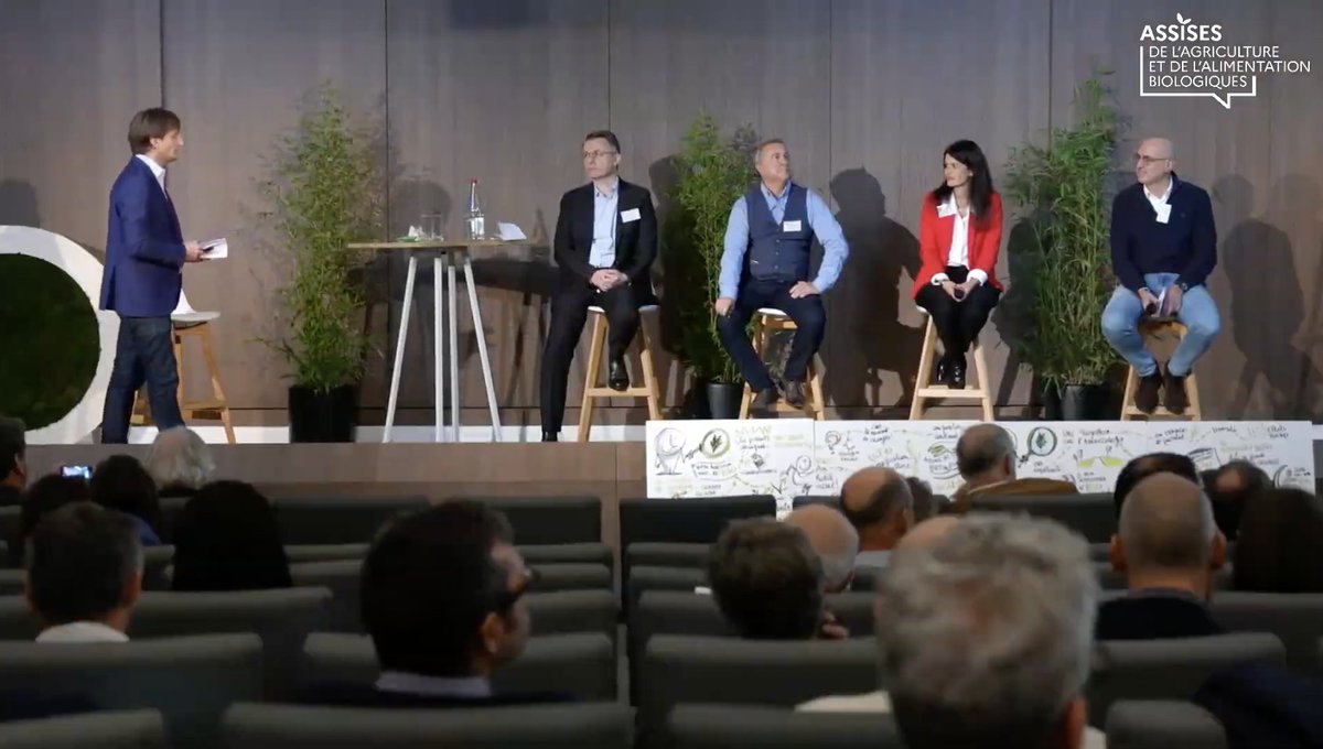 agence_bio's tweet photo. 📌 Quelles grandes tendances de #consommation se dessinent chez les consommateurs ?
📌 Quel rôle pour les distributeurs ?
📌 Comment lire et se repérer devant tous les labels ?
Réponse lors des #AssisesBIO dans la table ronde "Bio et agroécologie, vue de l’assiette".
#BioRéflexe https://t.co/OpymFpi6Jm