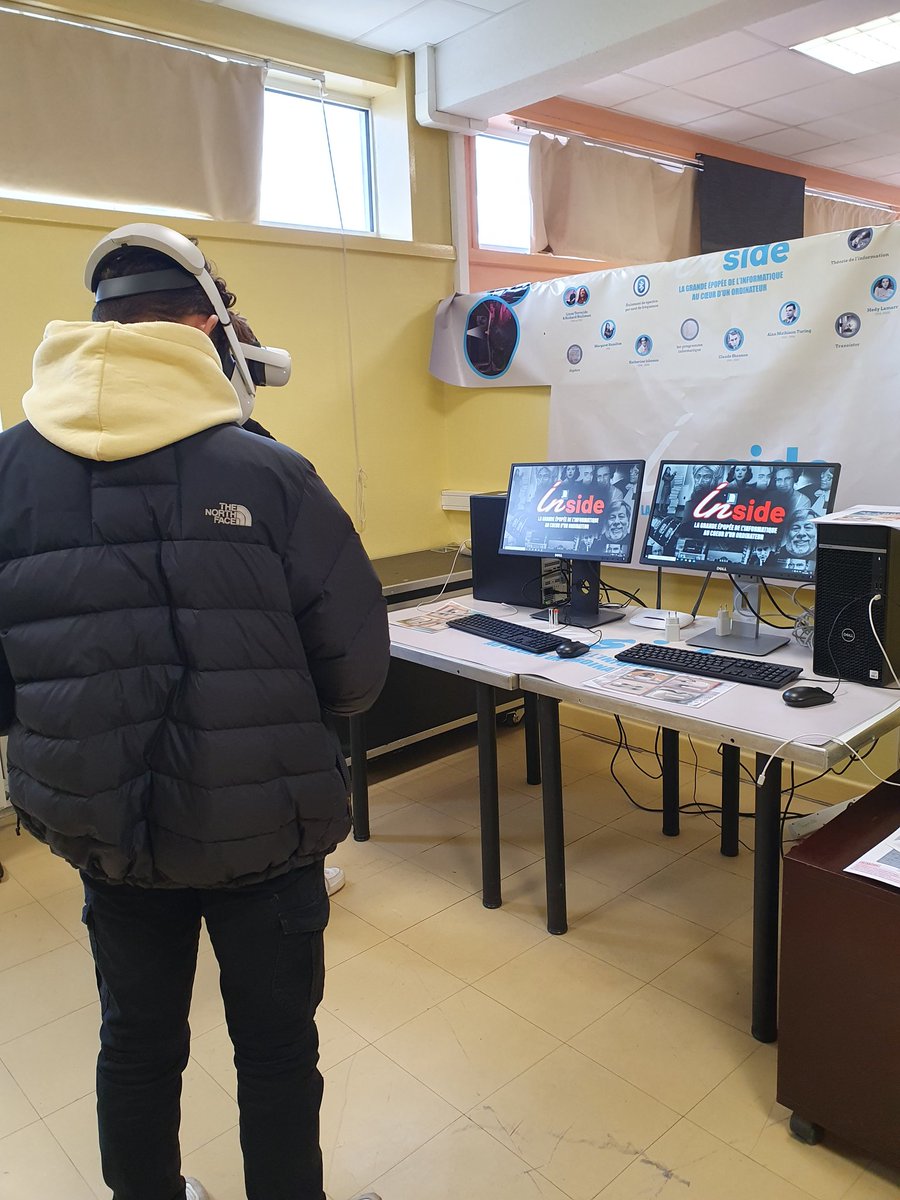 SylvieVitel's tweet image. Exposition #HomoNumericus @Inria_Nancy installée avec #cordéesdelareussite @LPOJullyStAvold. Disponible pour tous les élèves du secteur. Jeu immersif #inside #Cards @Projet_eTAC. Intérêt des adultes et motivation des élèves.