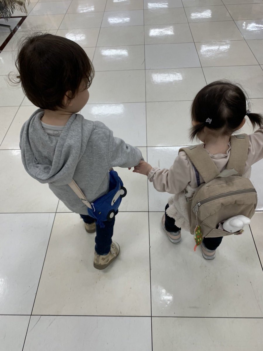 emi_1008_'s tweet photo. 可愛いねぇ〜🥰2人とも成長したね😌 https://t.co/w06t8XrQsb