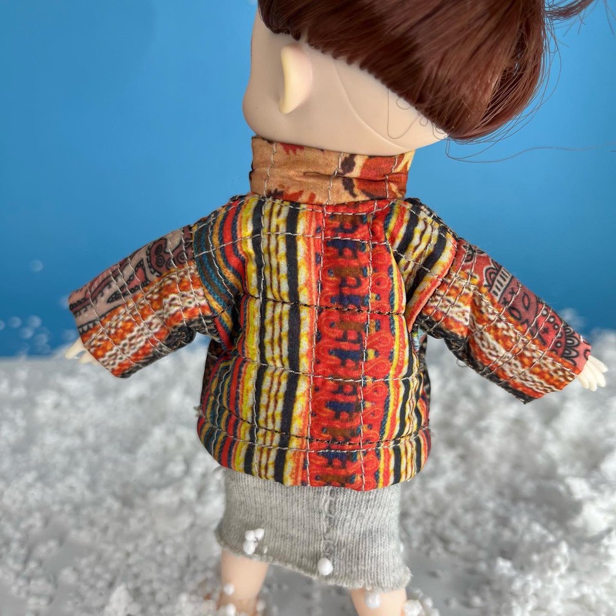 minimelamutfak's tweet image. #vegastyle ❄️”Kış Koleksiyonu &amp;amp; Etnik Desenli Zara Mont“❄️ Minyatür montumuz elyaflı kapitone kumaştan dikildi, fermuar detayı ile montumuz kapanıyor.Vega montunu çok sevdi 😍💕 #minimelamutfak #minyatür #miniature #koleksiyon #zara #sasa #WorldCup2022 @ivanasert @zaraofficialtr
