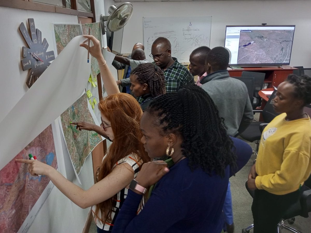 NairobiRisk_hub's tweet photo. How does a good future look like from the eyes of the community?
Ongoing simulation for the upcoming #Nairobi #kibera future visioning exercise under the @UrbanRiskHub Tomorrows cities project aimed at reducing risk for the urban poor. https://t.co/jjmZTTrSpe