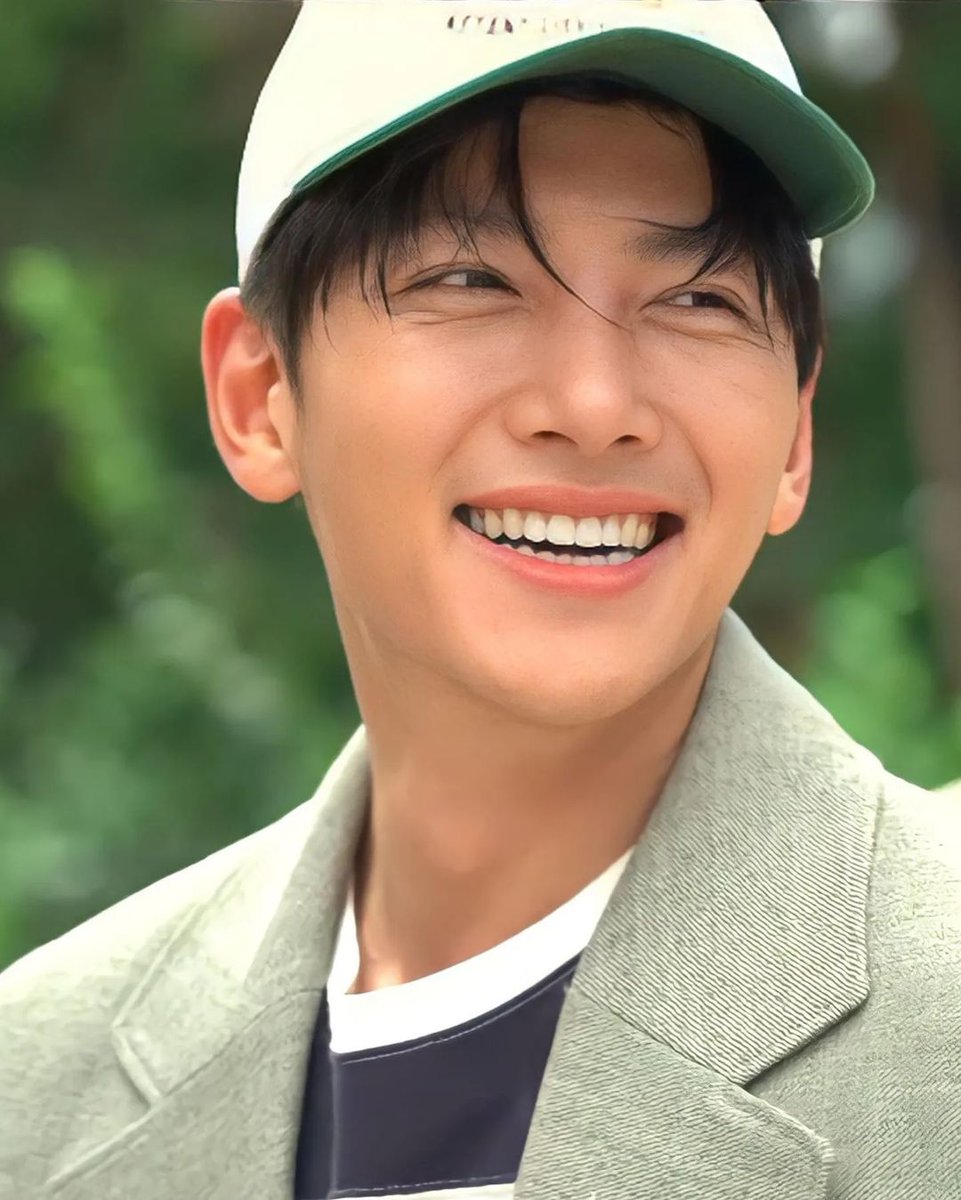 JCWFever's tweet photo. JiChangWook 😍😍😍
@jichangwook #BackstreetRookie
#JiChangWook #지창욱 #池昌旭
#チチャンウク #อุคจ๋า#ЧжиЧанУk #جي_تشانغ_ووك #TheK2 #KimJeha #SuspiciousPartner #jichangwookfever #Healer #koreanactor #meltme #MeltingMeSoftly
#citycoupleswayoflove
#LovestruckintheCity https://t.co/gCBdJ875eX