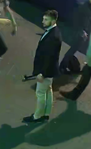 Glos_Police's tweet photo. Officers are releasing the images of a man they would like to speak to in connection with a glassing incident in Cheltenham. The attack on a member of staff left the victim requiring 16 stitches to his face. Do you recognise this man? More here: https://t.co/Xb3D27zBQ0 https://t.co/2GnYl1W80Y