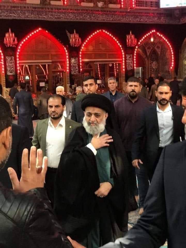 at_alsd's tweet photo. السيد مرتضى الصدر (اعزه الله) يزور ضريح جده الامام الحسين 
( عليه السلام ) في كربلاء المقدسة https://t.co/ubdtE4xoN6