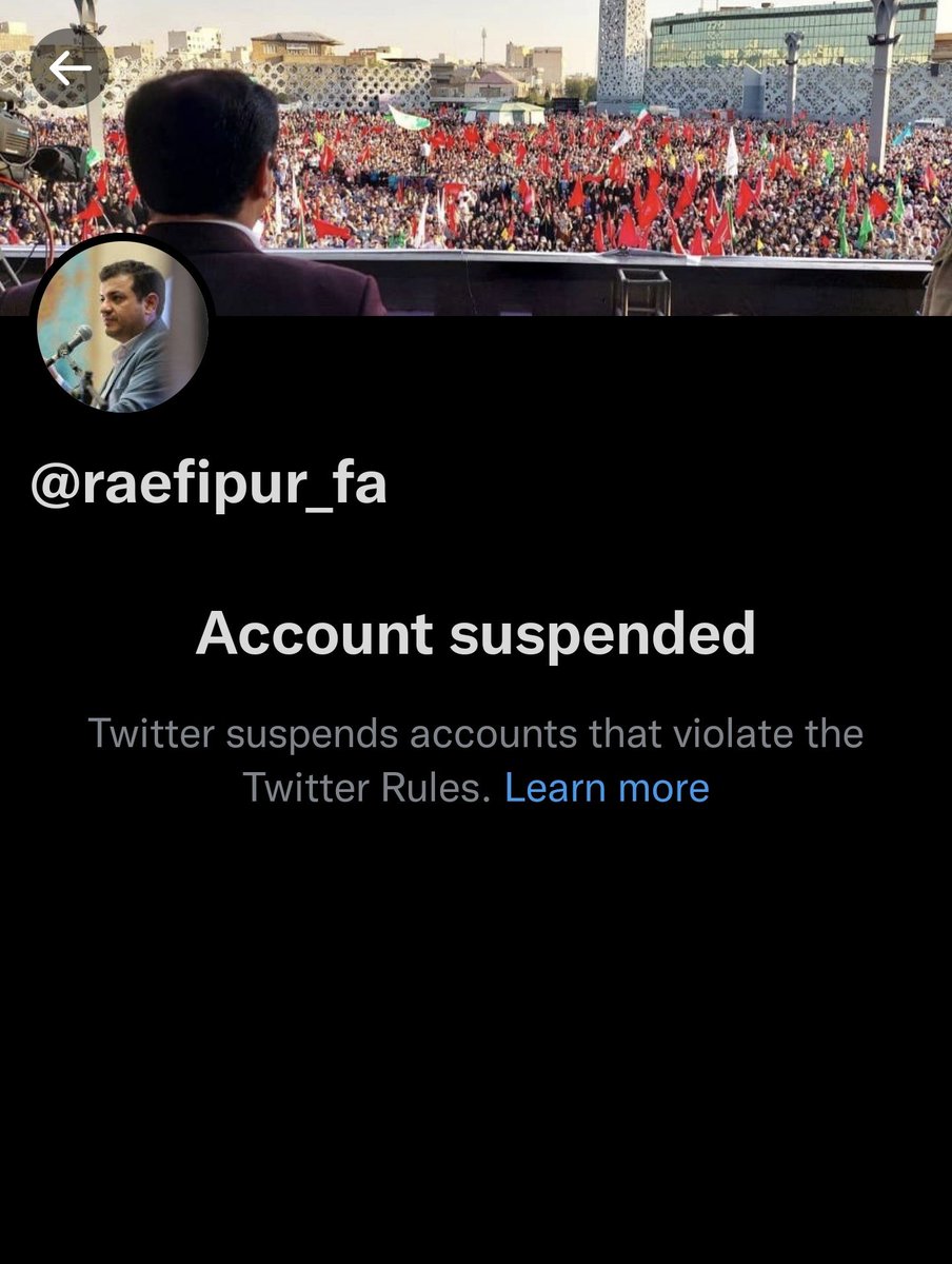 OutFarsi's tweet photo. رائفی پور برای بار چهارم از توییتر اخراج شد ولی باز هم مسمم است از این شبکه آمریکایی استفاده کند.
مقاومت کون در برابر نیزه
#مهسا_امینی 
#اعتصابات_سراسری https://t.co/wpWEZwGb9K