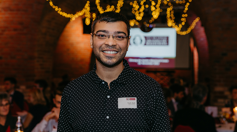Otto-von-Guericke-Universität Magdeburg (@ovgupresse) on Twitter photo „Ich habe mich immer gefragt, wie viel ich als ausländischer Student beitragen kann." Yash Ankurbhai Shah kam zum Studium aus Indien an die <a href="/OVGUpresse/">Otto-von-Guericke-Universität Magdeburg</a> und hat für sein Engagement für die Betreuung von Internationals an der Uni den #DAAD- Preis erhalten. bit.ly/3P4kWUI „Ich habe mich immer gefragt, wie viel ich als ausländischer Student beitragen kann." Yash Ankurbhai Shah kam zum Studium aus Indien an die <a href="/OVGUpresse/">Otto-von-Guericke-Universität Magdeburg</a> und hat für sein Engagement für die Betreuung von Internationals an der Uni den #DAAD- Preis erhalten. bit.ly/3P4kWUI