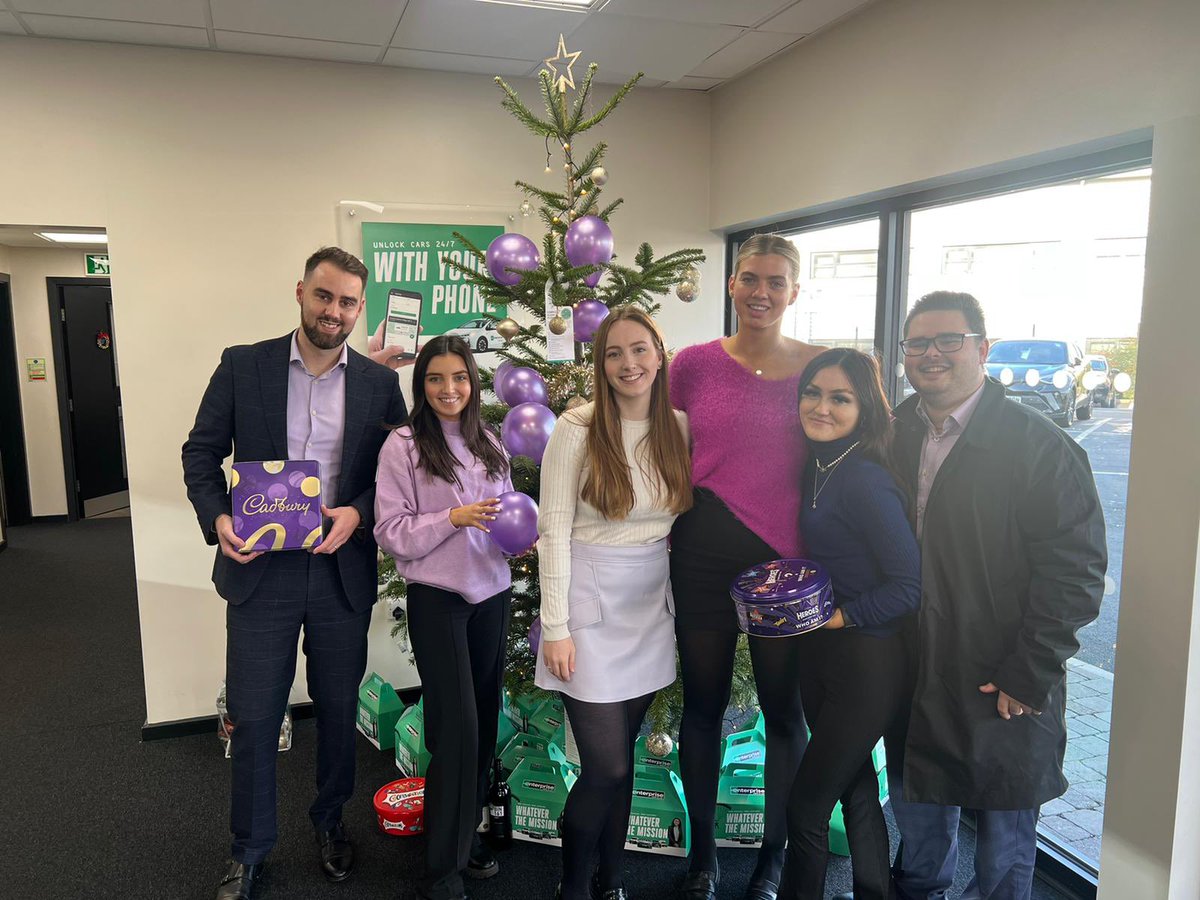 Sophie Holland tweet media