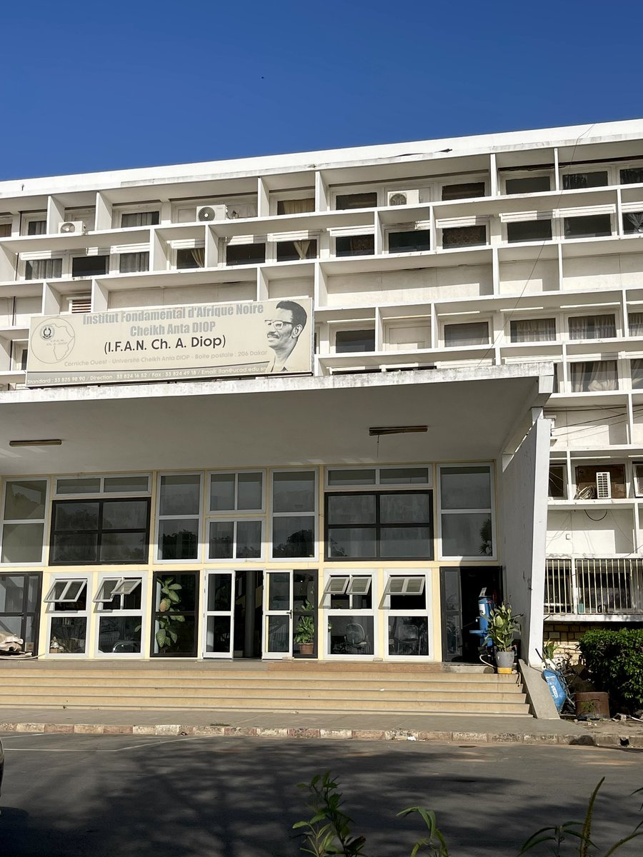 photifan's tweet photo. Après la venue à Paris d’une délégation sénégalaise, c’est au tour d’une représentante de @photifan d’aller visiter les collections photographiques conservées @ifan_cheikhanta de Dakar🇸🇳. Nous redécouvrons notamment le registre d’inventaire d’époque 📓 Une pépite ! https://t.co/BL8OCxDo3o