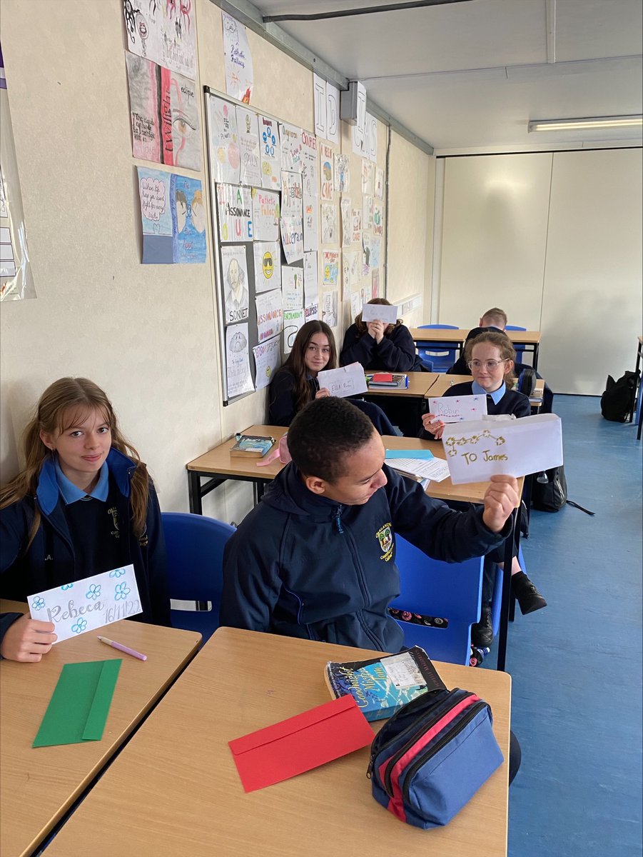 OaklandsCC's tweet image. 1 Pine English class have taken part in a Pen pal exchange with a school in Dublin. There was great excitement yesterday as they received their letters.