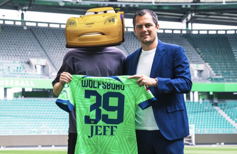 petaininho's tweet image. NEW PLAYER UNLOCK 🔓
➡️Le très talentueux @jeff_corvette signe avec nous ! Il occupera le poste de défenseur central avec le numéro 39 ! 💚🤍