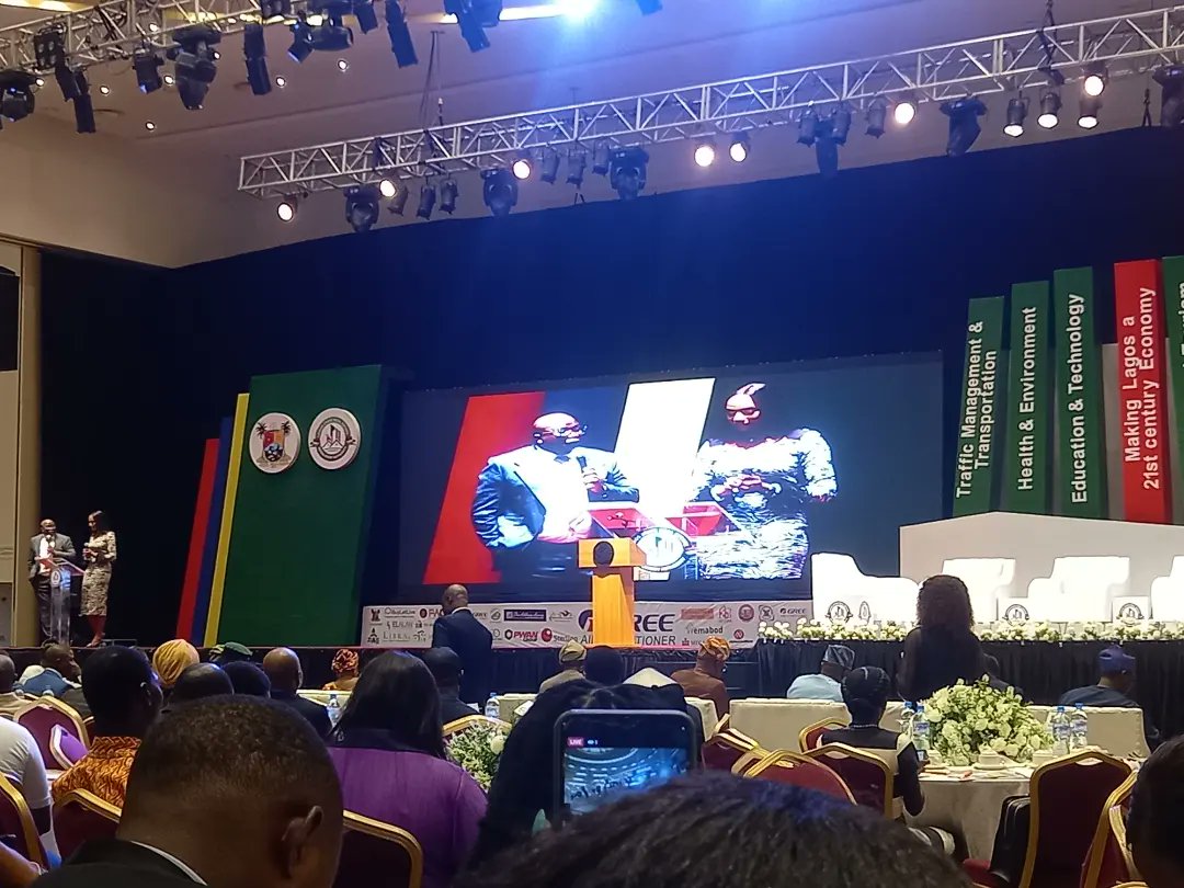agonworkman's tweet photo. Agon Workman is live at the 3rd Lagos Real Estate Market Place Conference and Exhibition. (LASRERA)
#Lasrera
#RealEstate
#Realestateinlagos
#Agonworkman https://t.co/dqpbhxtXOJ