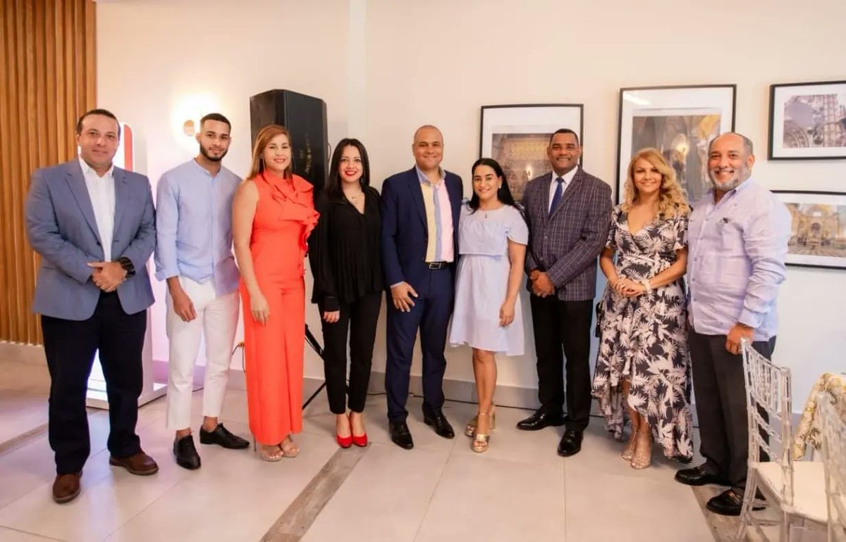 Mapfre_BHD's tweet photo. ¡Tiempo de agradecer y compartir! Hoy celebramos un encuentro especial con nuestros Delegados, agradecidos por su apoyo y compromiso este 2022.

#RedPropia
#MAPFREBHD
#Cuidamosloqueteimporta https://t.co/X7xZKR4fBZ
