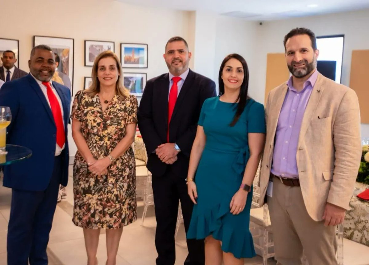 Mapfre_BHD's tweet photo. ¡Tiempo de agradecer y compartir! Hoy celebramos un encuentro especial con nuestros Delegados, agradecidos por su apoyo y compromiso este 2022.

#RedPropia
#MAPFREBHD
#Cuidamosloqueteimporta https://t.co/X7xZKR4fBZ