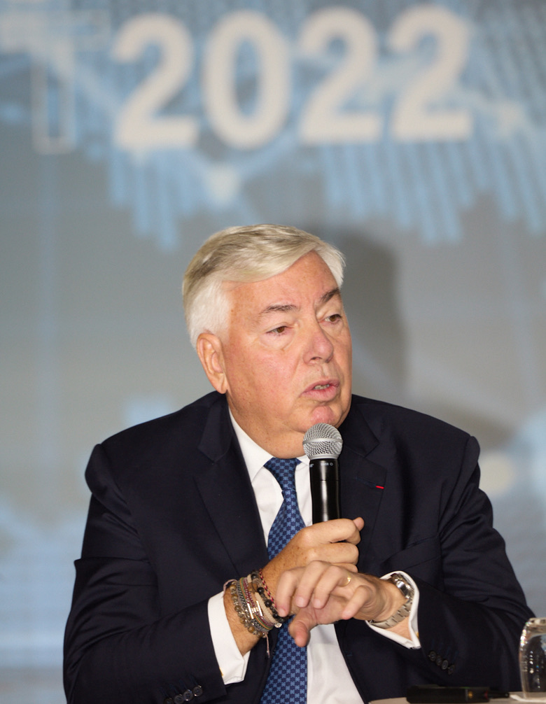 DigiworldInst's tweet photo. [#DWS22 🌐] European innovation 

"La problématique de concurrence est un vrai sujet qui freine les innovations." 

@vrouaix Chairman &amp; CEO de @inetum_fra 
#digital #innovation #disruptivetechs https://t.co/Odi06cGbL9