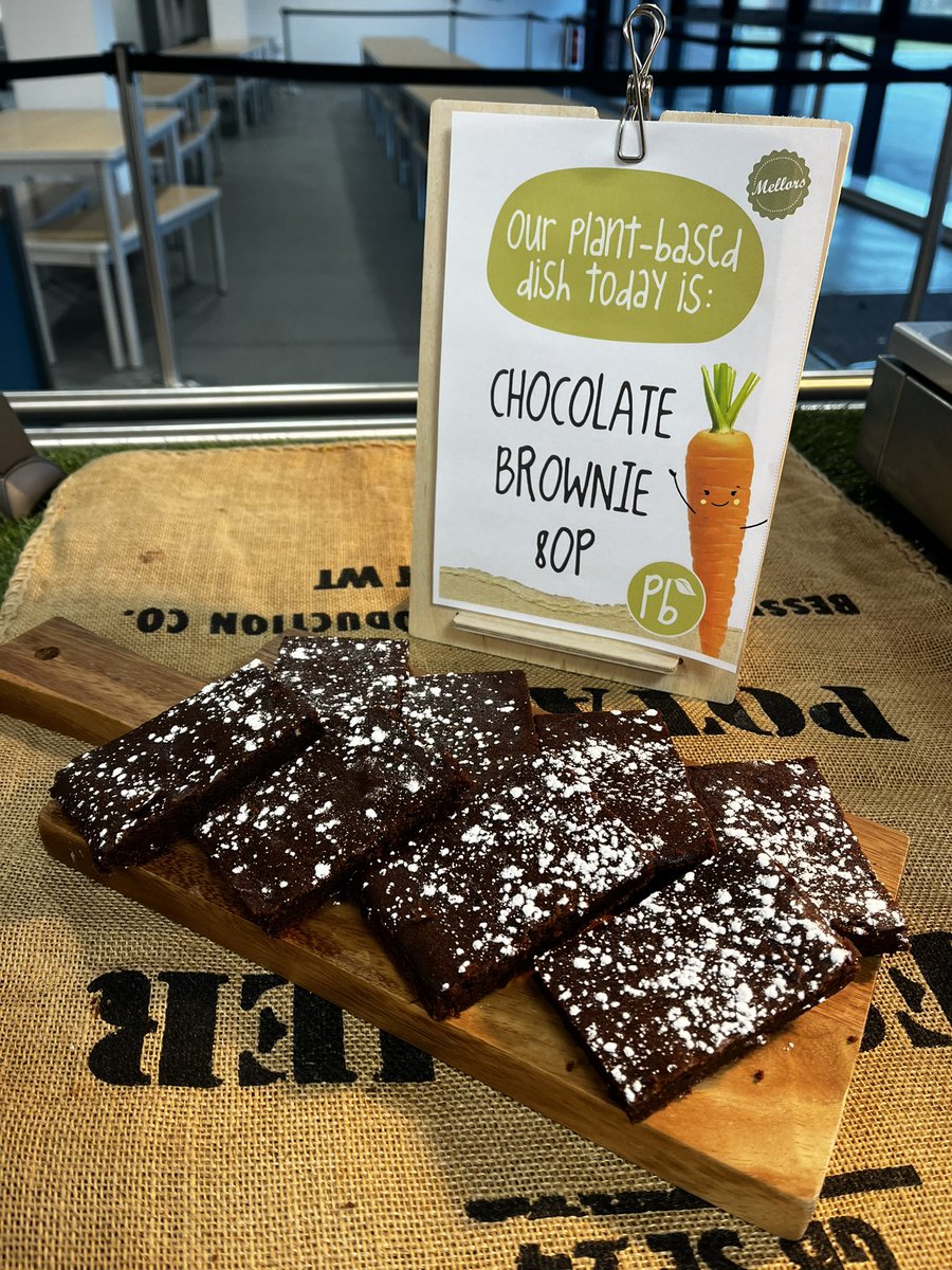 Plant based brownie on sale today <a href="/jtfreeschool/">JT Free School</a> <a href="/Jackier50345470/">Jackier</a> <a href="/ChefStuart83/">ChefStuart</a> <a href="/LouisaMellors/">Louisa Mellors</a> @mellorscatering  got 👍 from students
