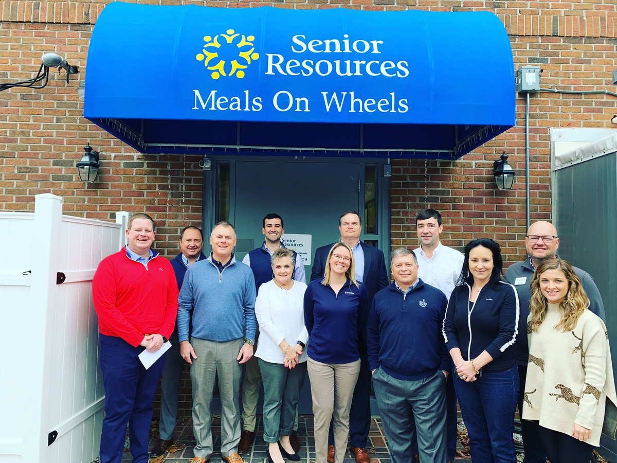 Jeff Manning π― (@jeffjmanning) on Twitter photo What a great way to spend Monday morning. Our <a href="/SouthStateBank/">SouthState Bank</a> crew had a great time volunteering with <a href="/SeniorRes_SC/">Senior Resources</a>. What a great way to spend Monday morning. Our <a href="/SouthStateBank/">SouthState Bank</a> crew had a great time volunteering with <a href="/SeniorRes_SC/">Senior Resources</a>.
