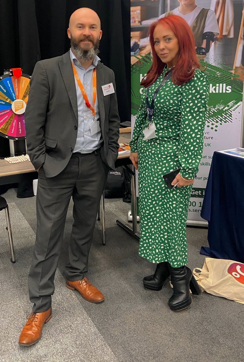 Meet Inspiras newest dynamic duo! <a href="/InspiraChrisG/">Chris Gibson</a> and &amp; I are working together to lead operations &amp; strategic development of employability contracts across Lancashire. Alongside his wealth of knowledge Chris is also mince pie aficionado! 🥧 <a href="/inspiraforlife/">Inspira</a> @boldrelevantresilient