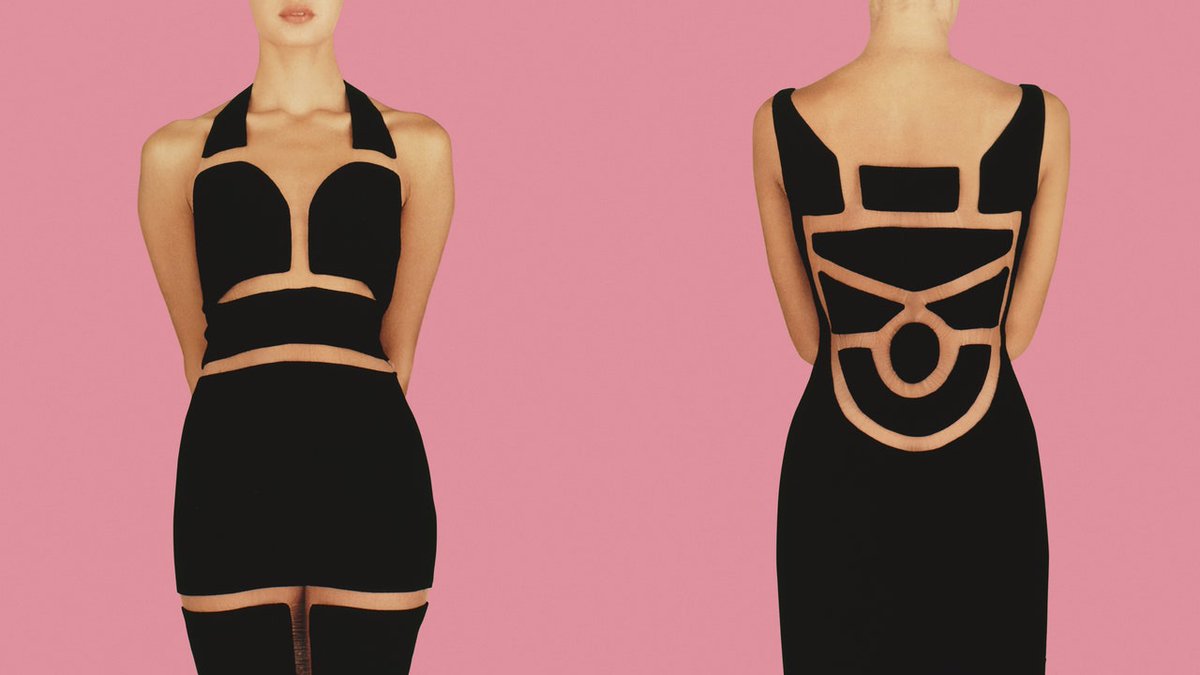 VogueRunway's tweet photo. In 2022, with the desire for skin-baring cutouts sweeping fashion, this incredible piece by Sybilla could easily contend as a dress of the year. https://t.co/c00B4iHMiS https://t.co/NO29pQ4JCn