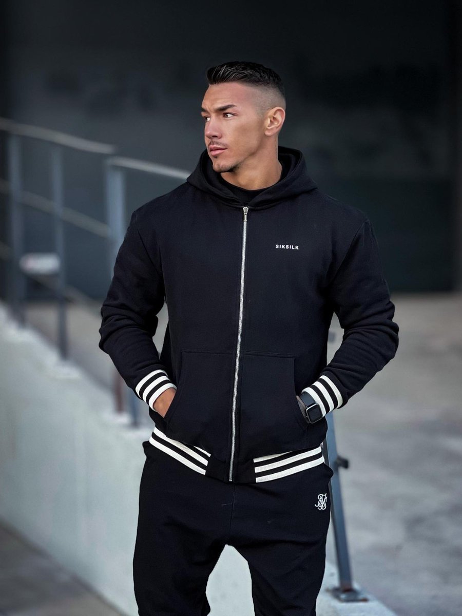 SikSilk's tweet photo. BEAT THE CHILL with up to 50% off all outerwear!
🔎SS-24060 & SS-22613
https://t.co/vlNMMDzr0c
#siksilkouterwear #fortheambitious #followthemovement https://t.co/23SnTo7dq5